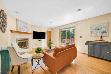 72 Agawam Drive Wayne NJ 07470