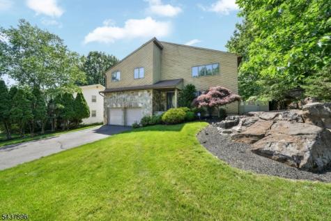72 Agawam Drive Wayne NJ 07470
