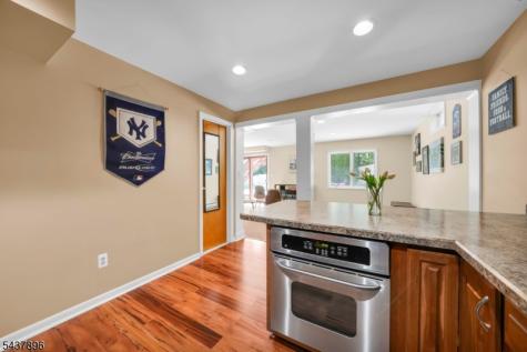 72 Agawam Drive Wayne NJ 07470