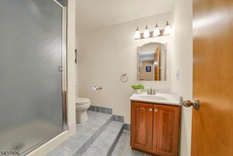 72 Agawam Drive Wayne NJ 07470