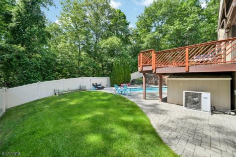 72 Agawam Drive Wayne NJ 07470