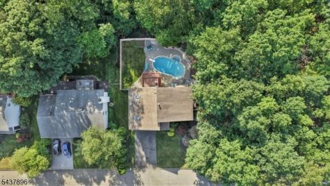72 Agawam Drive Wayne NJ 07470