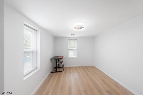 17 Carr Lane Roxbury NJ 07885
