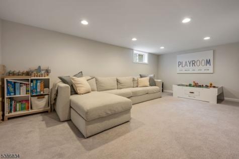 21 Delmar Avenue Morris NJ 07950