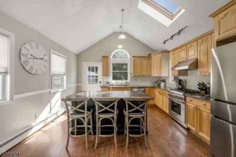 21 Delmar Avenue Morris NJ 07950