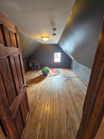 608 3RD Street Belvidere NJ 07823