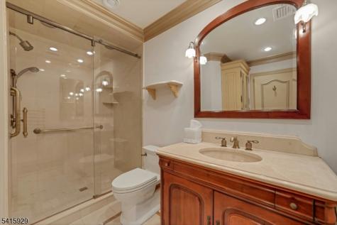 510 Hampton Hill Road Franklin Lakes NJ 07417