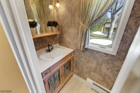 510 Hampton Hill Road Franklin Lakes NJ 07417