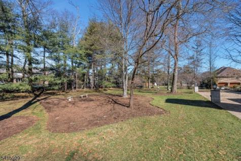 510 Hampton Hill Road Franklin Lakes NJ 07417