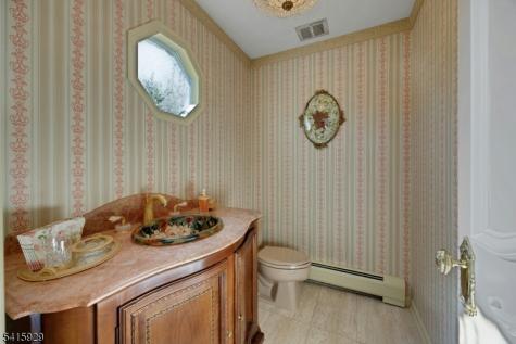510 Hampton Hill Road Franklin Lakes NJ 07417