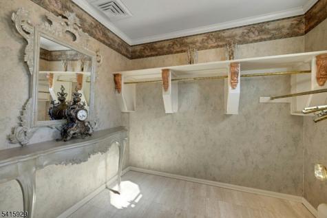 510 Hampton Hill Road Franklin Lakes NJ 07417
