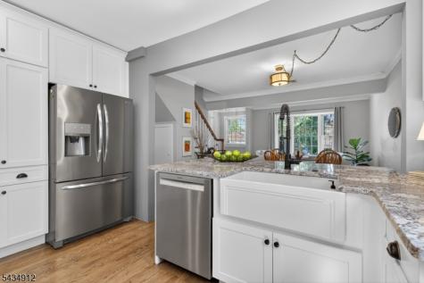 70 Berkley Avenue Woodbridge NJ 07067