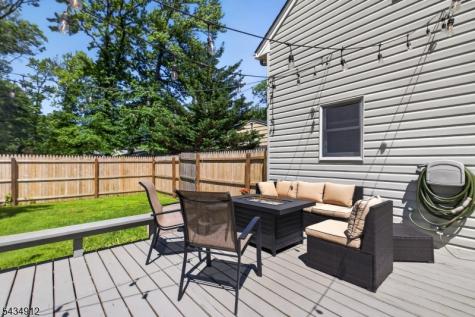 70 Berkley Avenue Woodbridge NJ 07067
