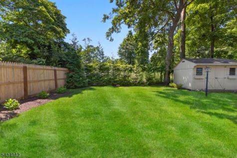 70 Berkley Avenue Woodbridge NJ 07067