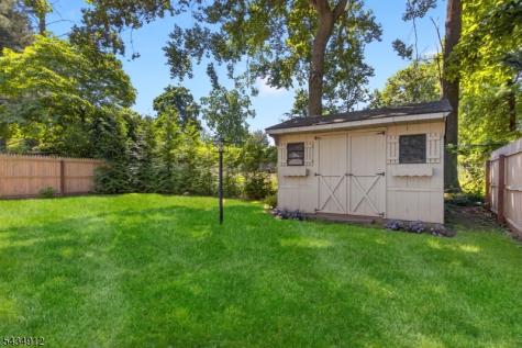 70 Berkley Avenue Woodbridge NJ 07067