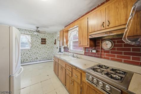 49 Heather Hills Drive Jefferson NJ 07438