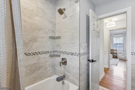 14 Dorset Drive Kenilworth NJ 07033