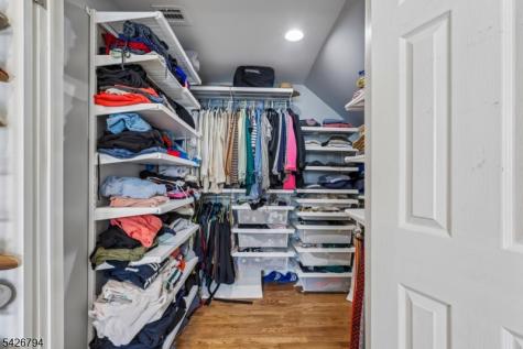 14 Dorset Drive Kenilworth NJ 07033