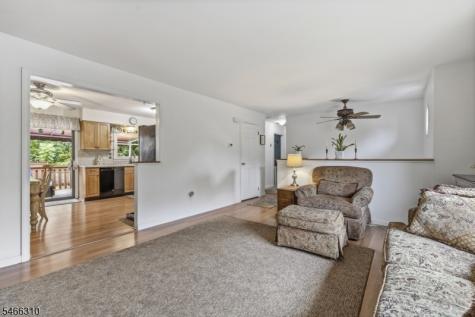 11 Vlietstra Drive Vernon NJ 07418