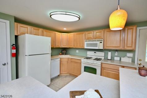 43 Newton Road Wayne NJ 07470