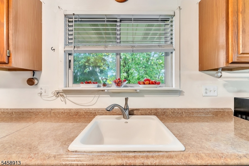 6 Barberry Street Vernon NJ 07418
