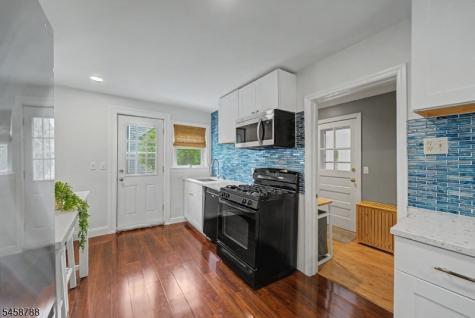 16 Jaqui Avenue Morris Plains NJ 07950