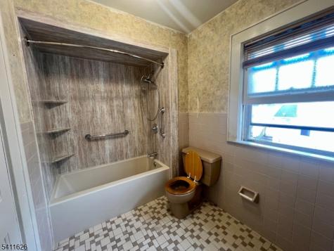 315 Rutledge Avenue East Orange NJ 07017