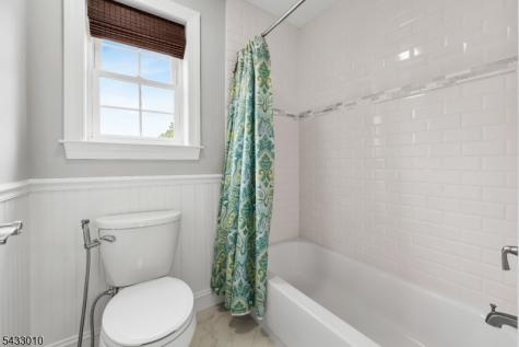 637 Mountain Avenue Berkeley Heights NJ 07922