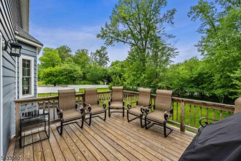637 Mountain Avenue Berkeley Heights NJ 07922