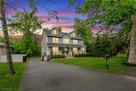 637 Mountain Avenue Berkeley Heights NJ 07922