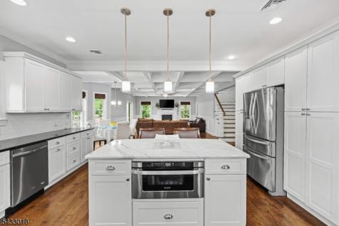 637 Mountain Avenue Berkeley Heights NJ 07922