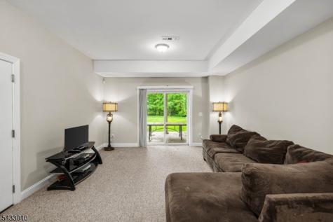 637 Mountain Avenue Berkeley Heights NJ 07922