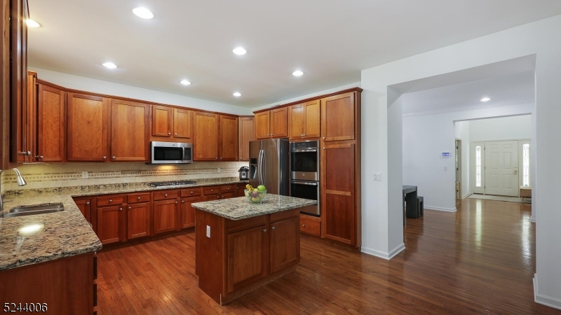 4 Dickinson Road Bernards NJ 07920
