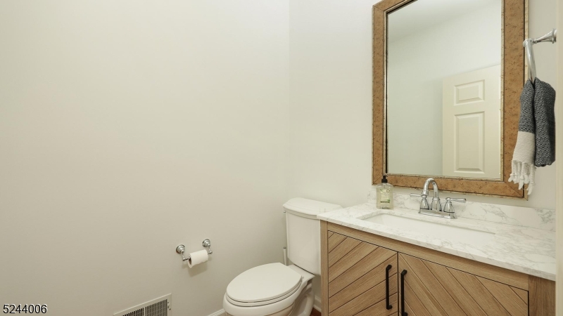 4 Dickinson Road Bernards NJ 07920