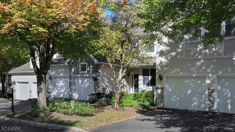 4 Dickinson Road Bernards NJ 07920