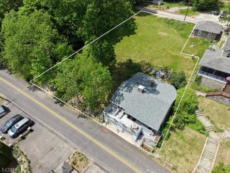 77 Lower North Shore Road Frankford NJ 07826