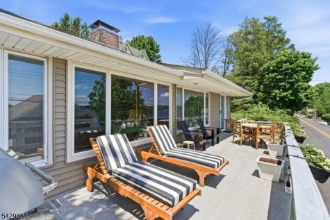 77 Lower North Shore Road Frankford NJ 07826