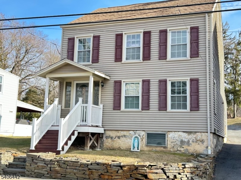 36 Willow Avenue Bloomsbury NJ 08804
