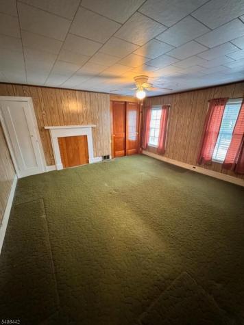 36 Willow Avenue Bloomsbury NJ 08804