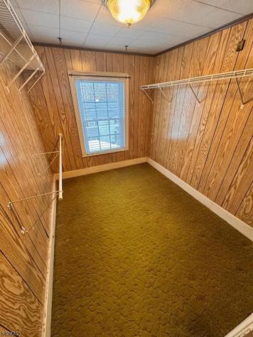 36 Willow Avenue Bloomsbury NJ 08804