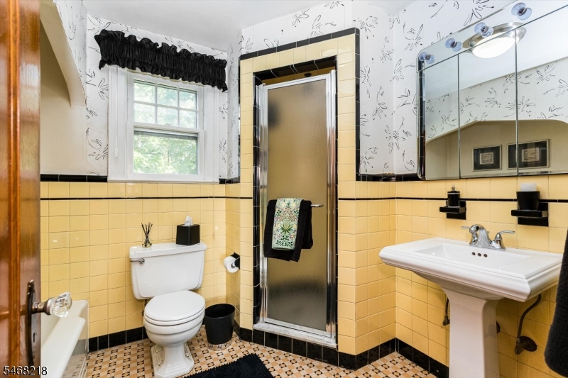 260 Sylvan Road Bloomfield NJ 07003