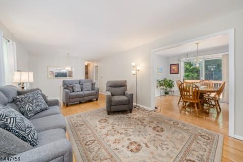 51 Hilltop Avenue Berkeley Heights NJ 07922