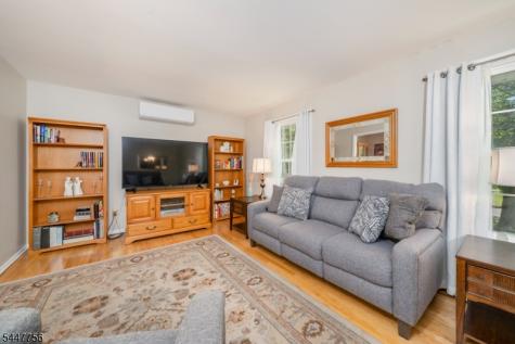 51 Hilltop Avenue Berkeley Heights NJ 07922