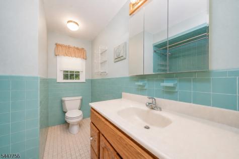 51 Hilltop Avenue Berkeley Heights NJ 07922