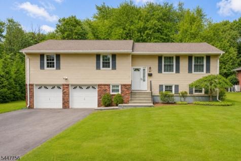 51 Hilltop Avenue Berkeley Heights NJ 07922