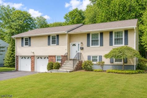 51 Hilltop Avenue Berkeley Heights NJ 07922