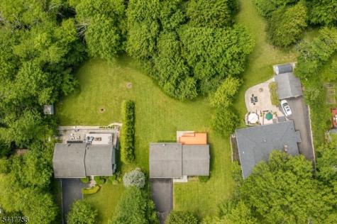 51 Hilltop Avenue Berkeley Heights NJ 07922