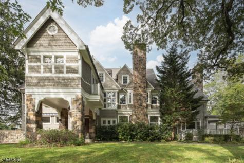 17 Three Gables Road Morris NJ 07960