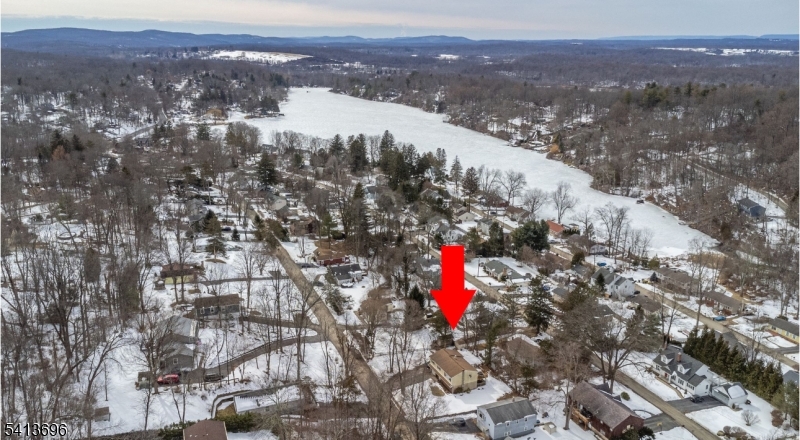 31 Penn Avenue Andover NJ 07860