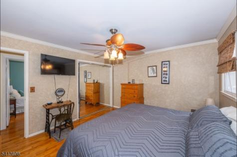 31 Penn Avenue Andover NJ 07860
